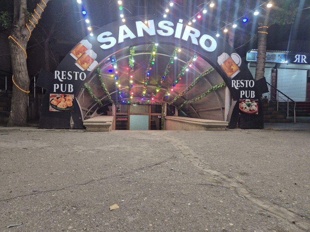 1861249