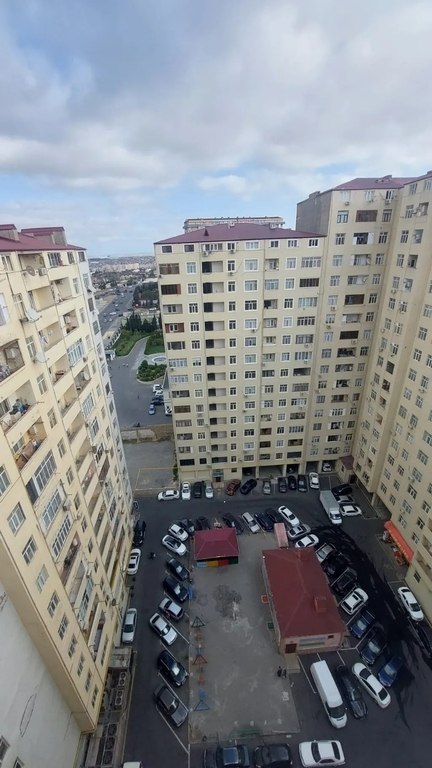 1863638