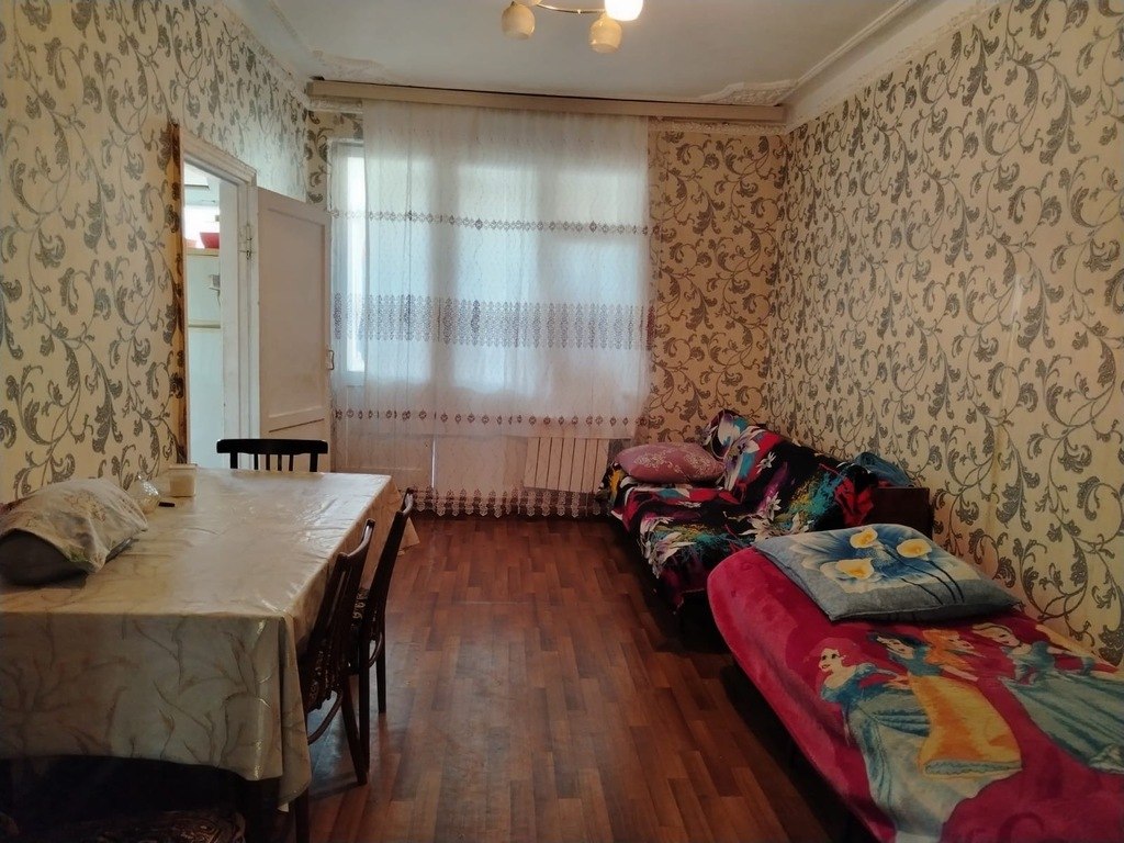 1874793
