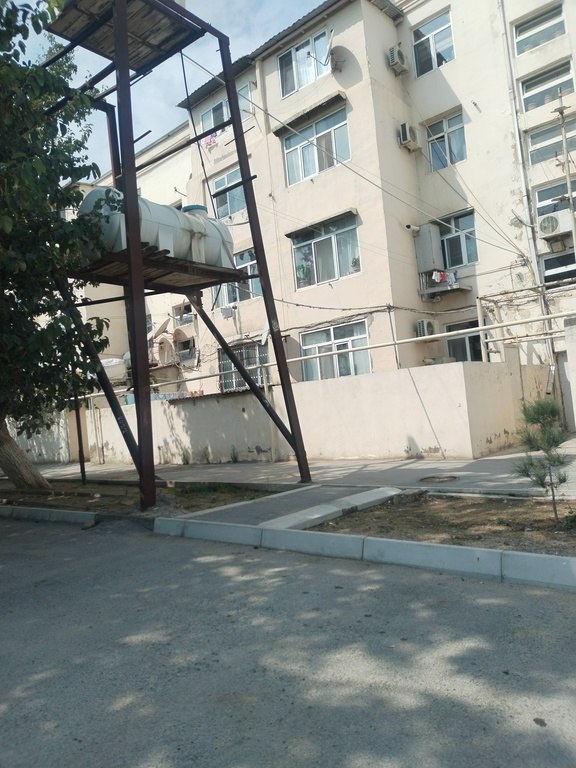 1877567