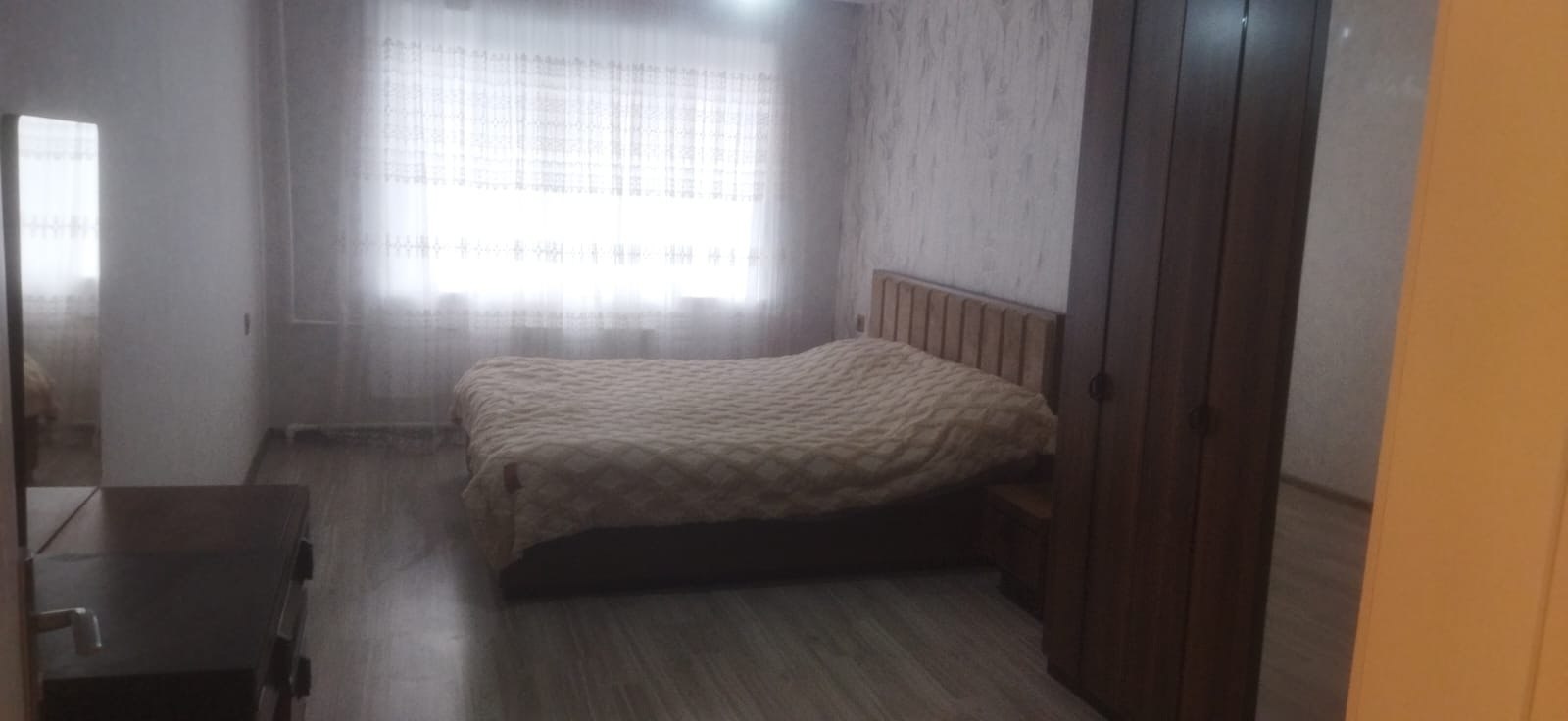 2061492