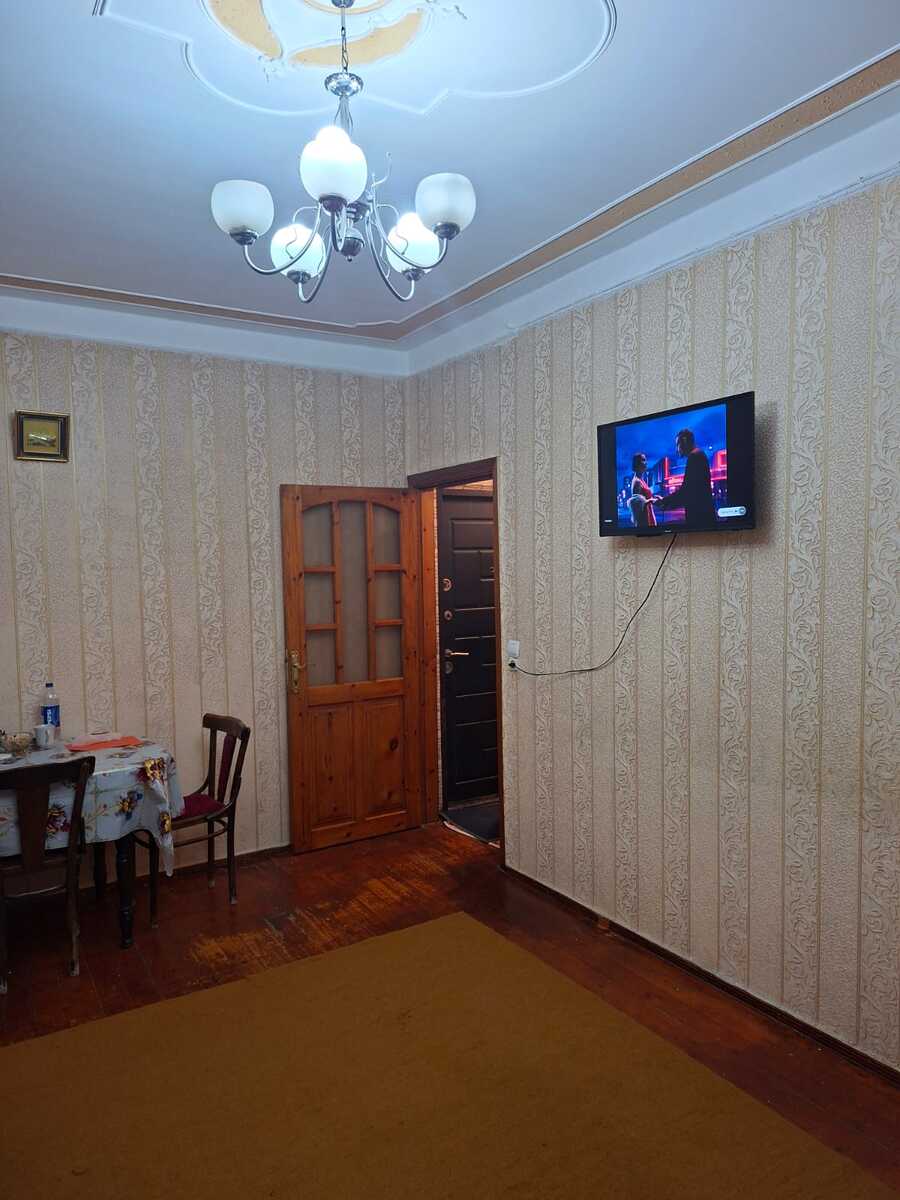 2063254