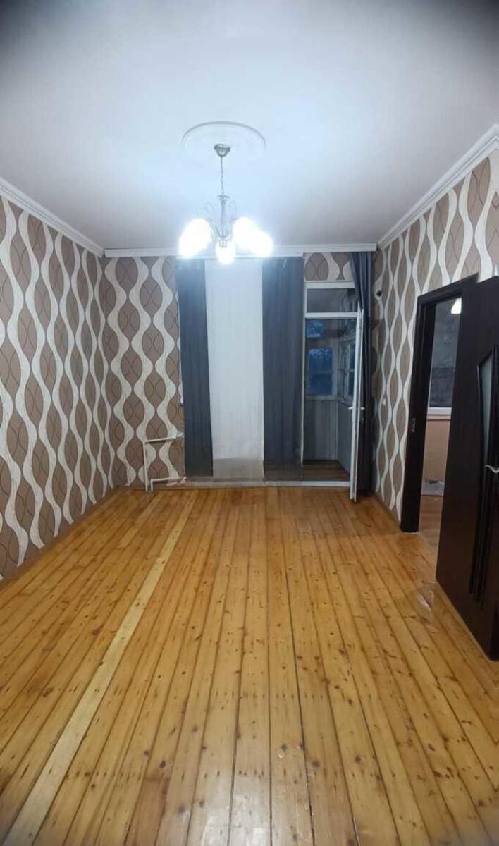 2063958