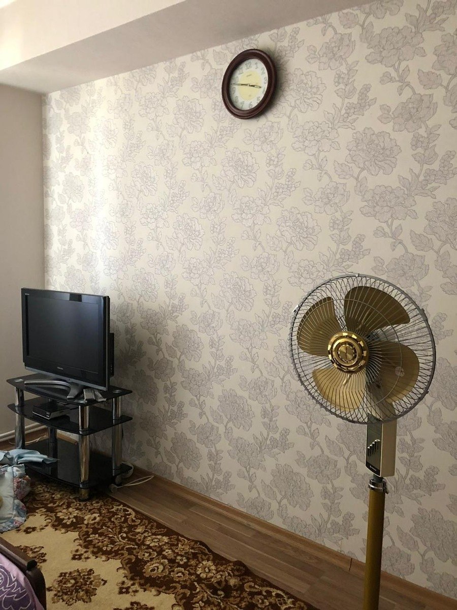 2064084