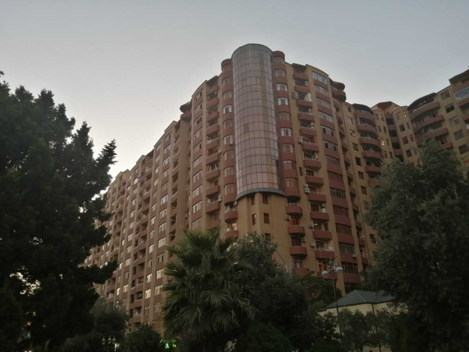 2064439