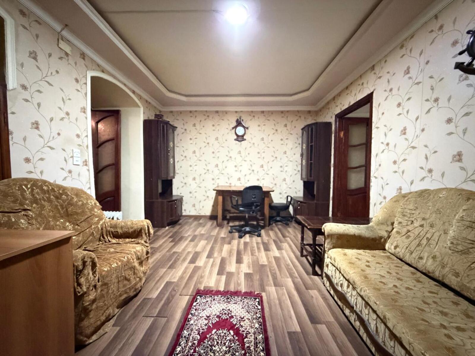 2066803