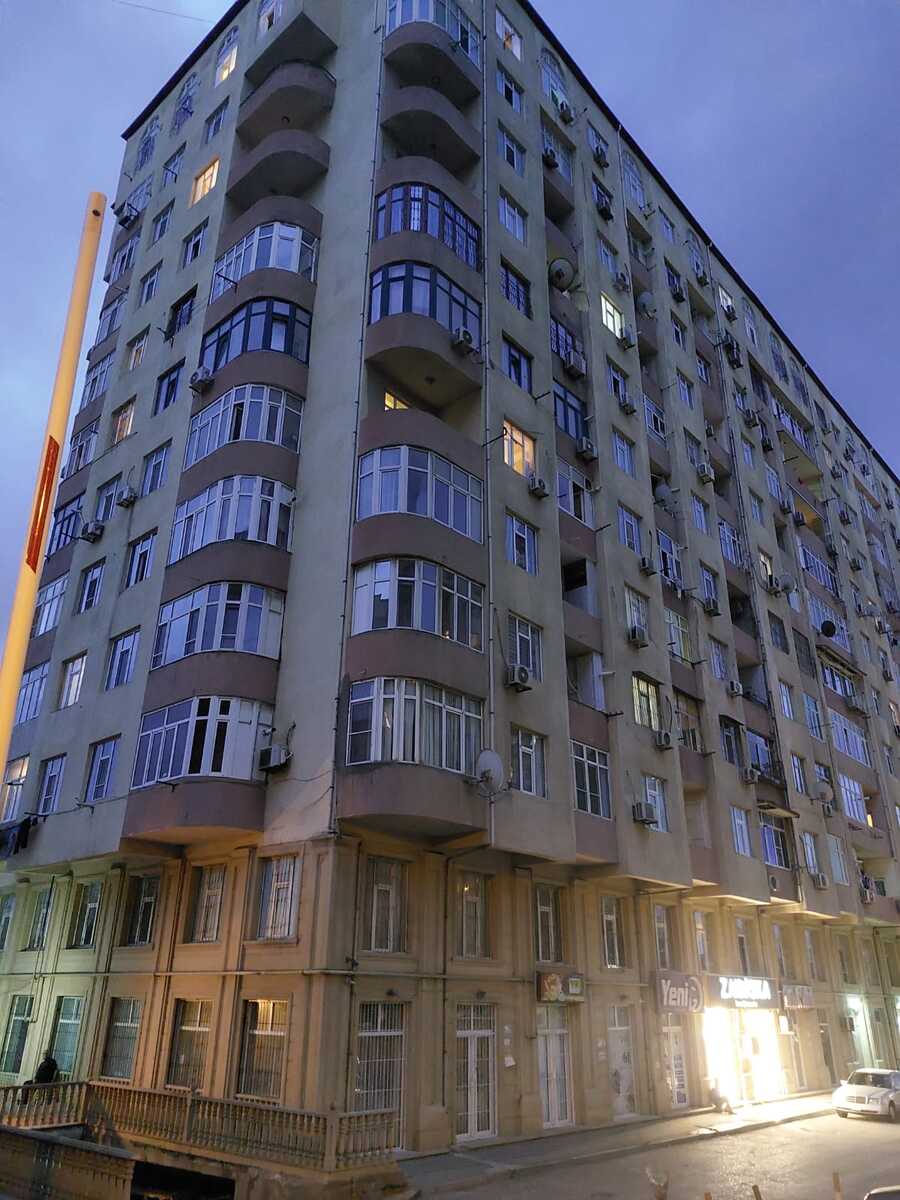 2072436