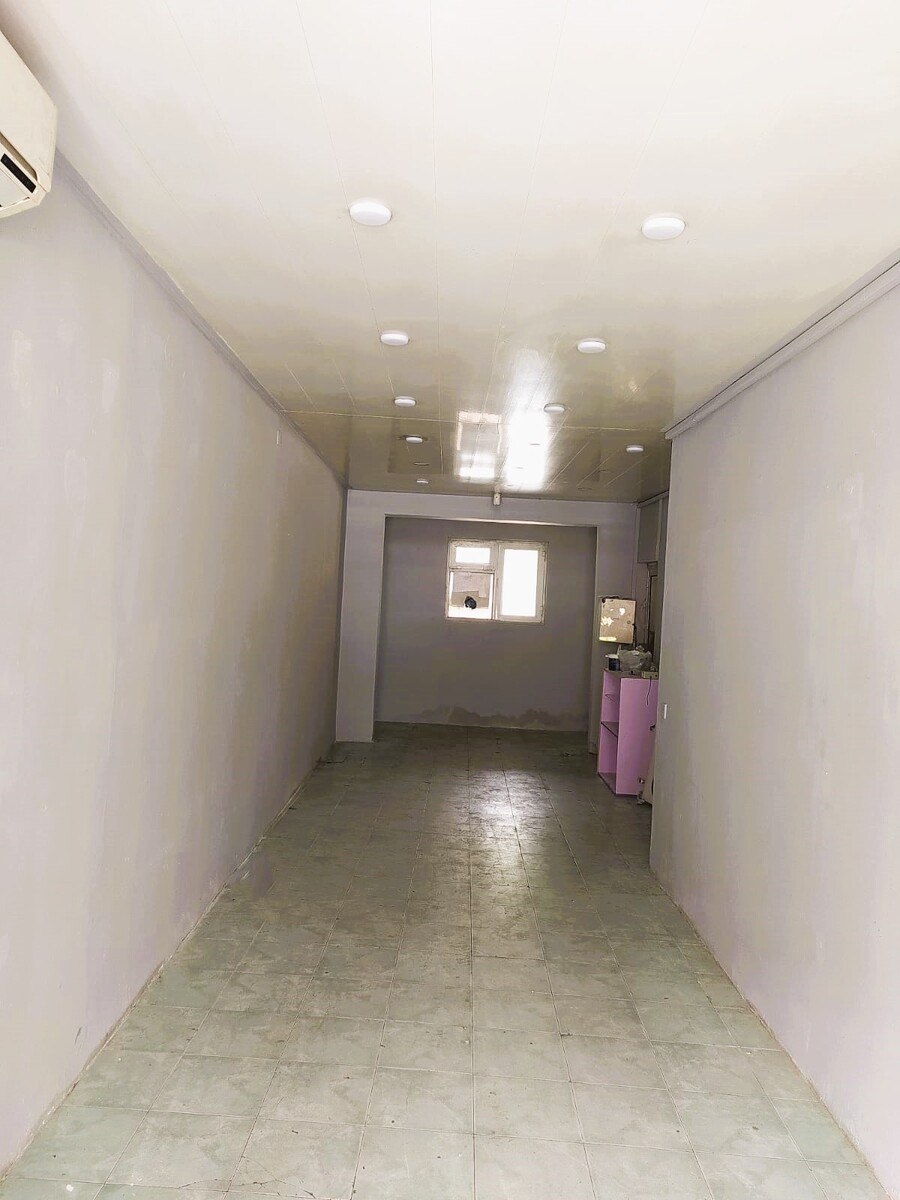 2073068
