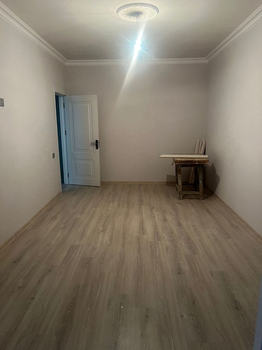 2073559