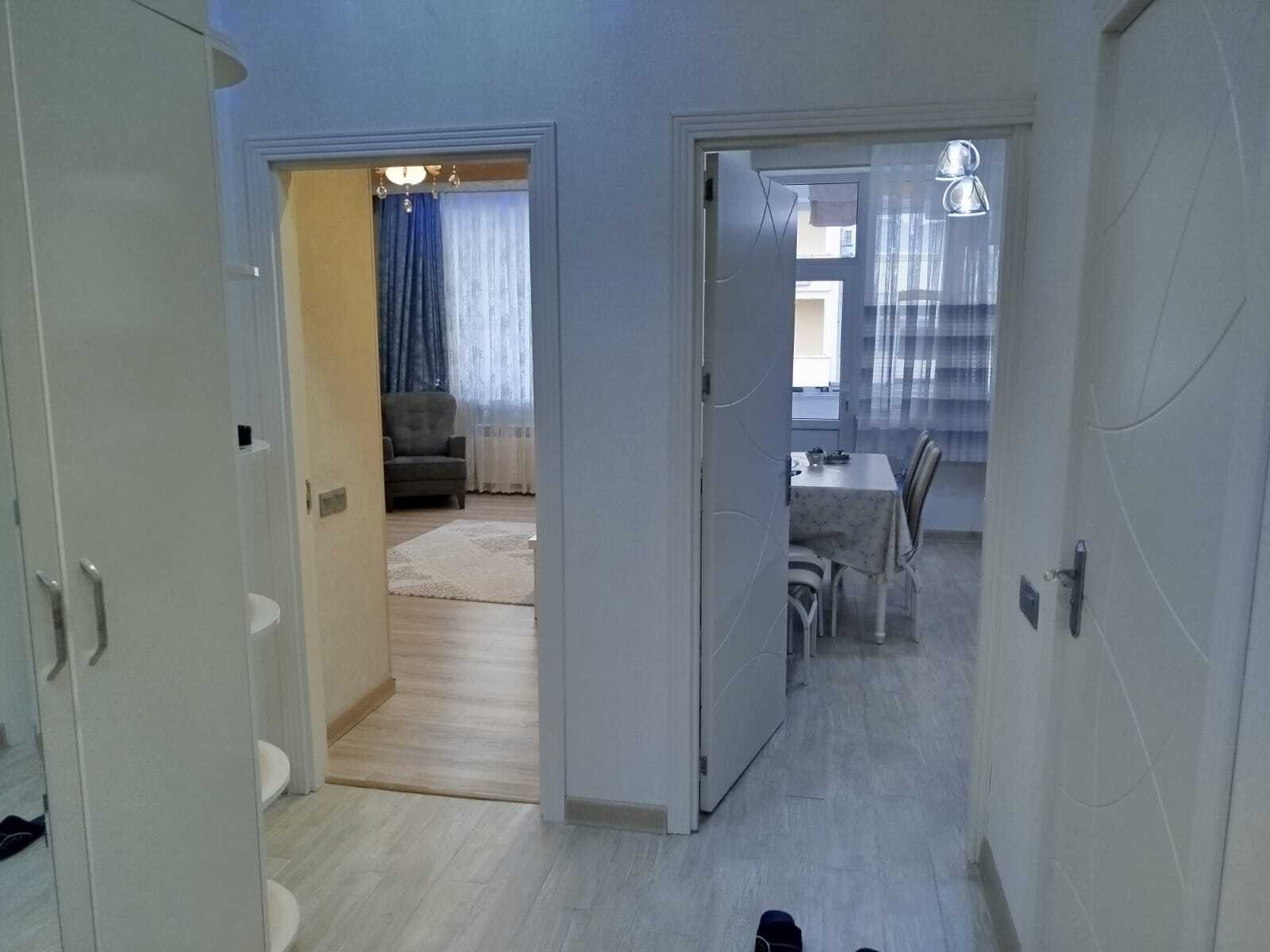 2076628