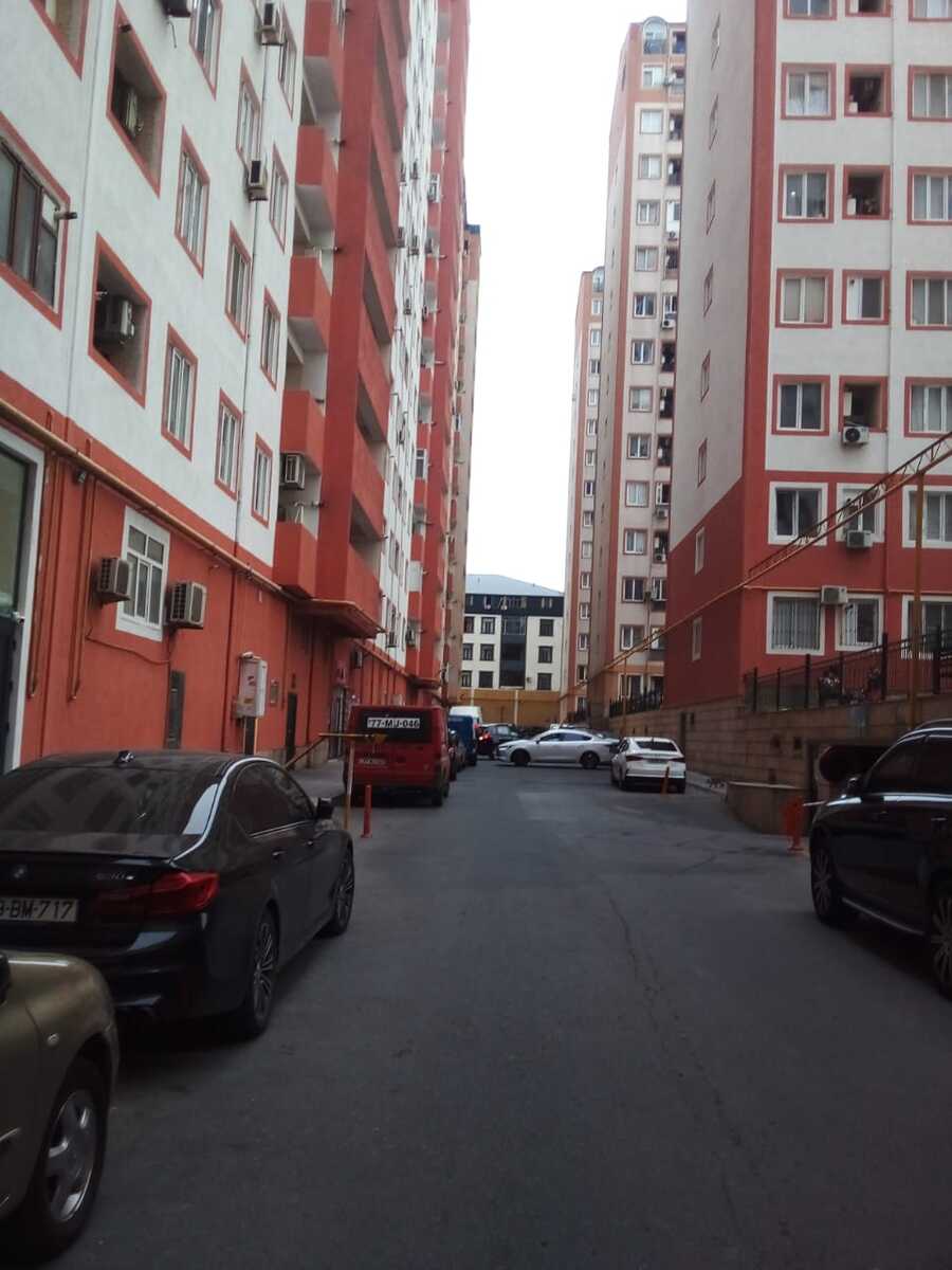 2079353