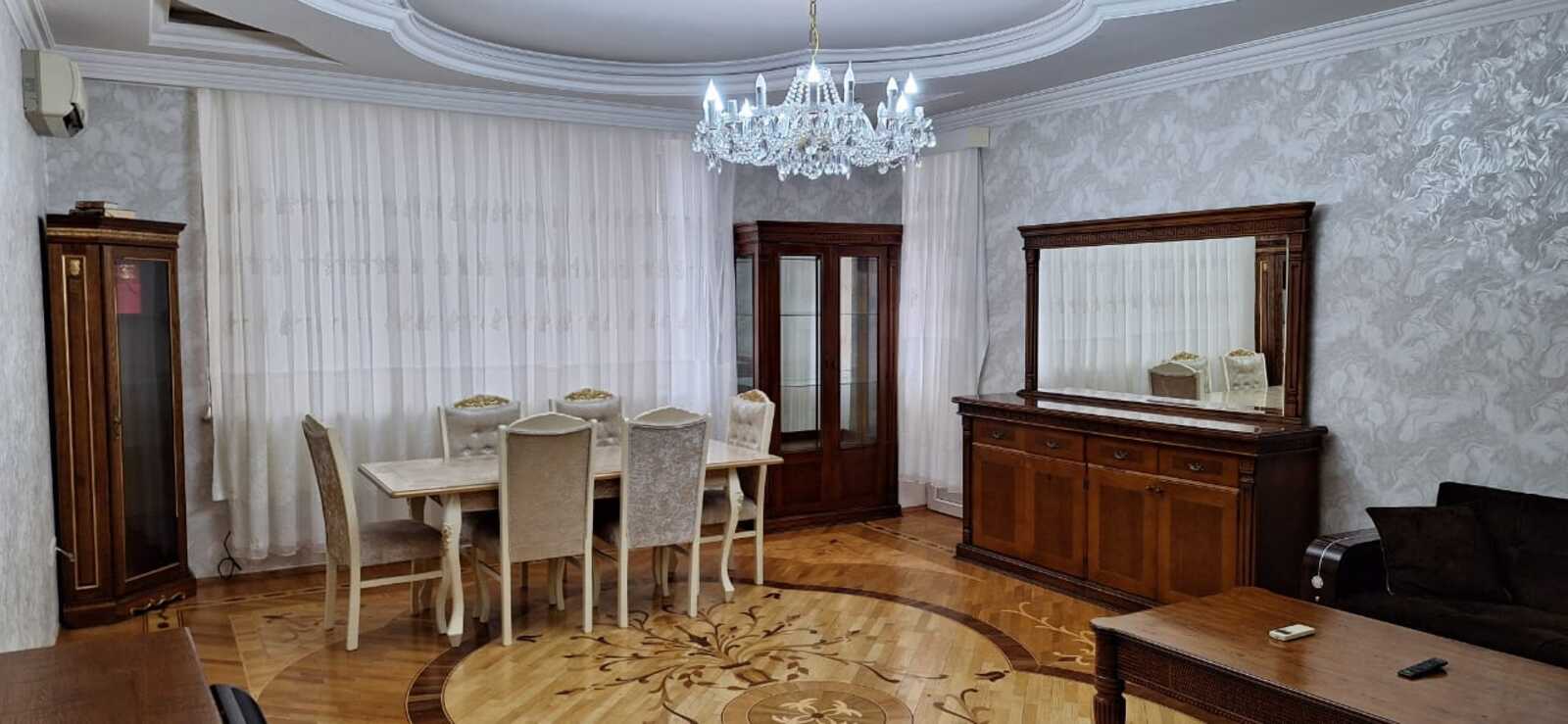 2079758
