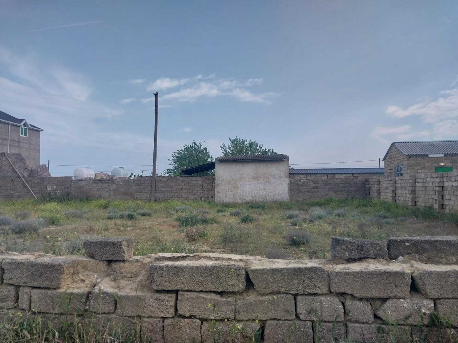 2081927